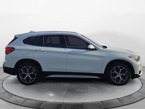 Used 2018 BMW X1 sDrive28i image 6