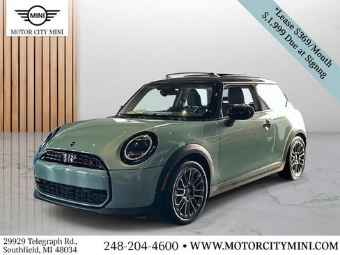 Certified 2025 MINI Cooper S image 8