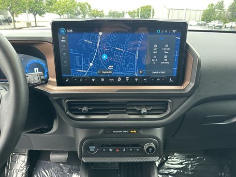 Used 2025 Ford Bronco Sport Outer Banks w/ Outer Banks Tech Package+ AWD/4WD image 24