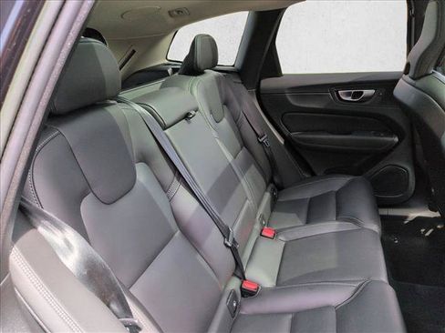 Used 2023 Volvo XC60 B6 Ultimate w/ Protection Package Premier AWD/4WD image 21