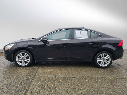 Used 2013 Volvo S60 T5 AWD/4WD image 6