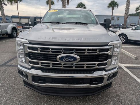 Used 2024 Ford F250 XLT image 9