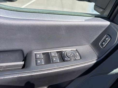 New 2026 Ford F250 XL w/ XL Chrome Package image 15