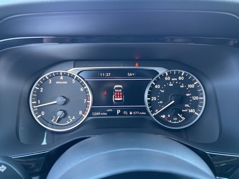 Used 2025 Nissan Pathfinder SL w/ Cargo Package image 7