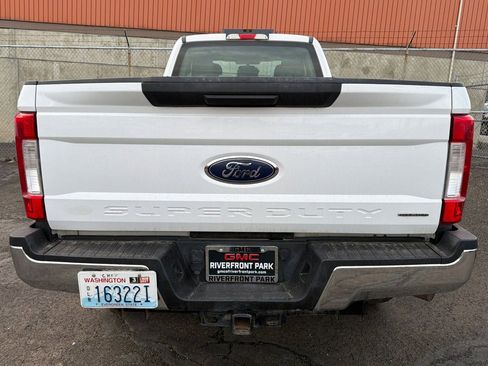 Used 2017 Ford F350 XL image 5