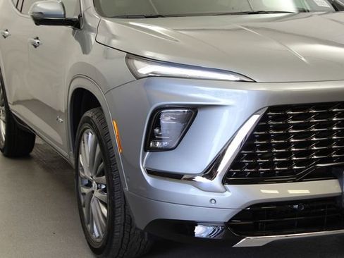 New 2026 Buick Enclave Avenir w/ Super Cruise Package image 2