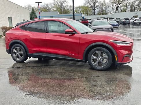 Used 2022 Ford Mustang Mach-E Select AWD/4WD image 4