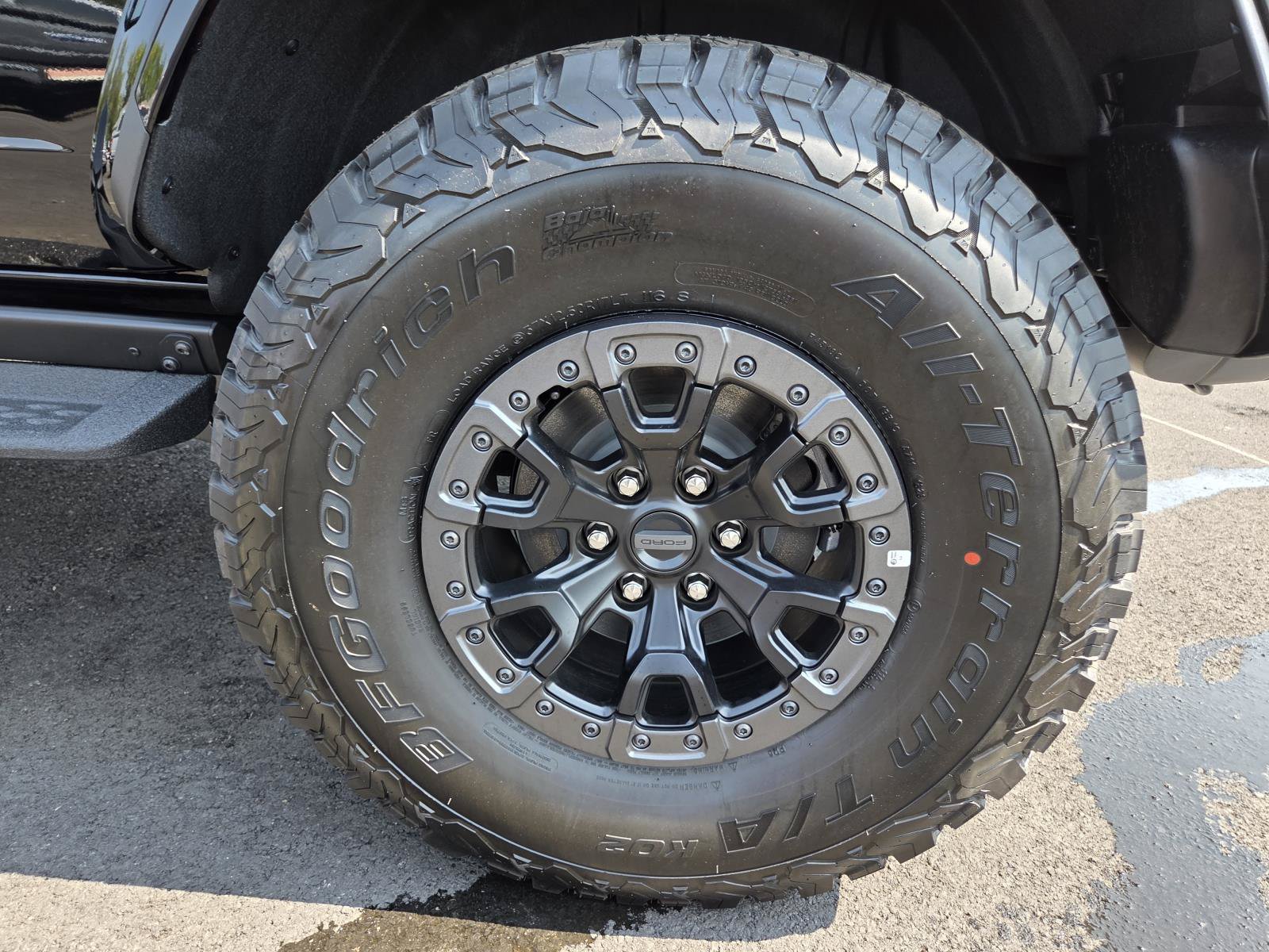 New 2026 Ford Bronco Raptor AWD/4WD image 9