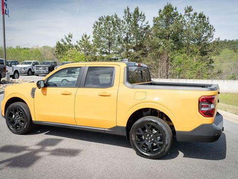 New 2026 Ford Maverick Lariat w/ Black Appearance Package AWD/4WD image 7