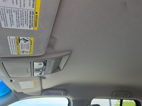 Used 2019 Nissan Frontier SV w/ Value Truck Package RWD image 30