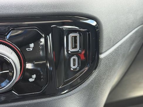 Used 2023 Chevrolet Silverado 1500 RST w/ Z71 Off-Road Package image 21