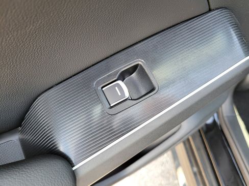 Used 2025 Honda Civic Sport Touring image 13