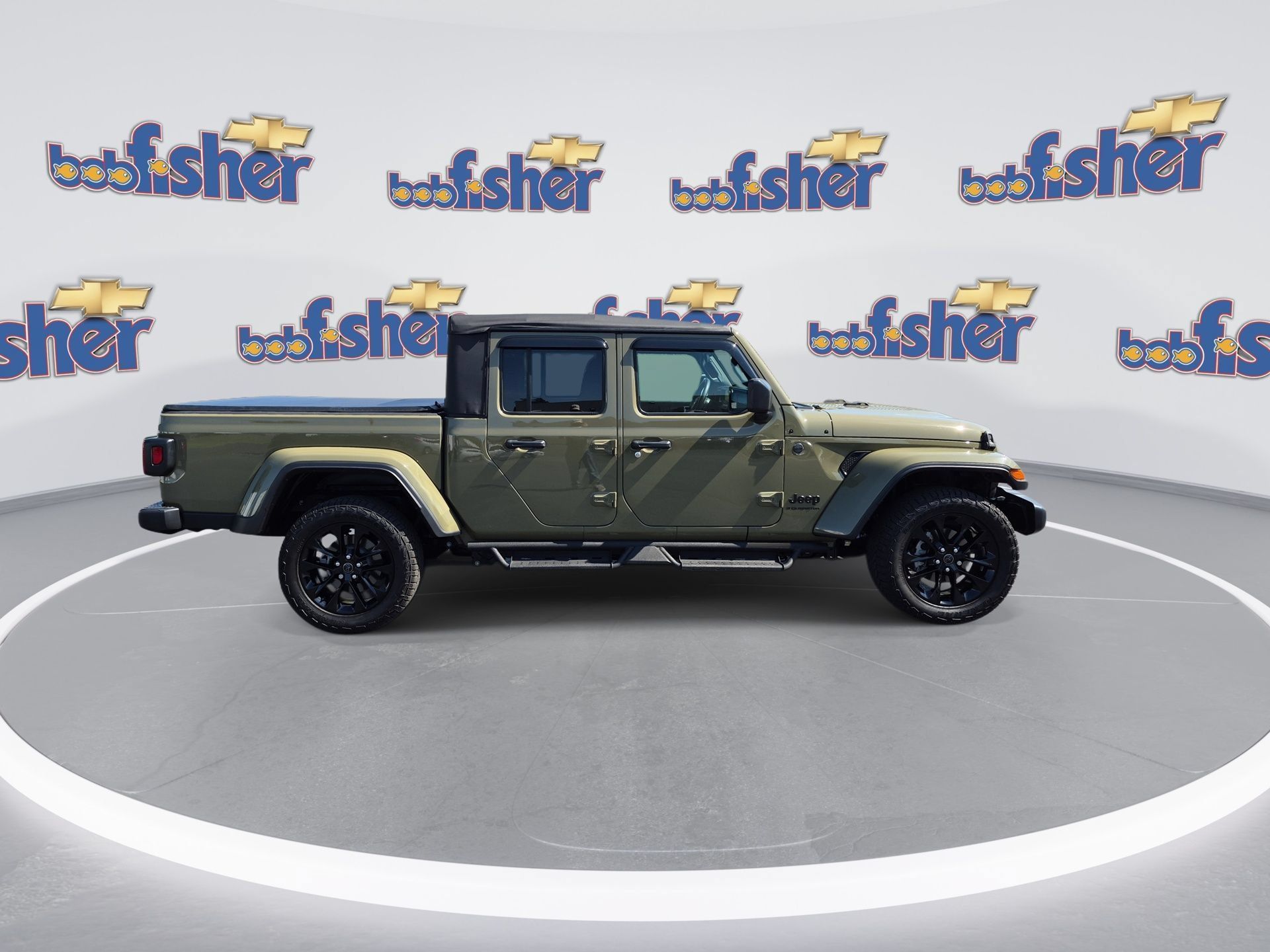 Used 2025 Jeep Gladiator Sport AWD/4WD image 2