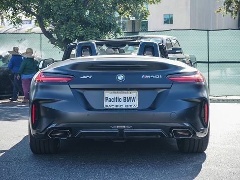 Used 2026 BMW Z4 M40i RWD image 16