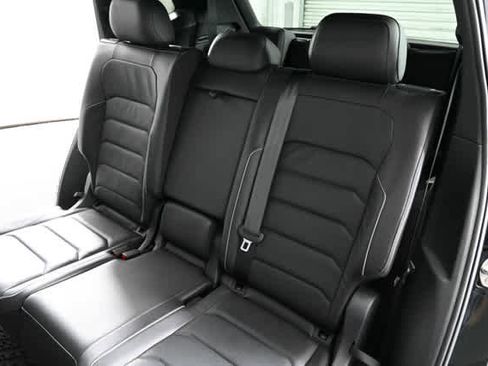 Used 2020 Volkswagen Tiguan SEL Premium R-Line w/ 3rd Row Seat Package image 16