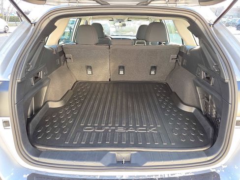 Certified 2025 Subaru Outback image 26
