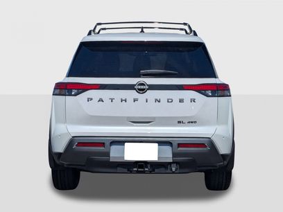 New 2026 Nissan Pathfinder SL w/ SL Premium Package