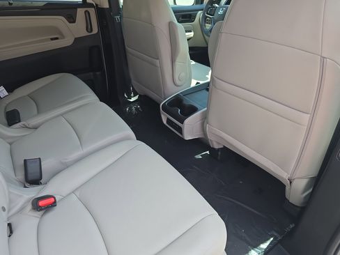 New 2026 Honda Odyssey EX-L image 11