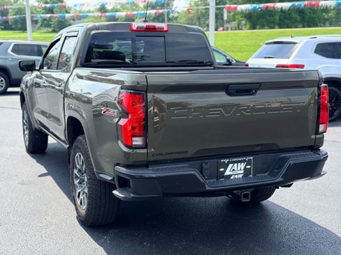 Used 2024 Chevrolet Colorado Z71 w/ Z71 Convenience Package 2 AWD/4WD image 7