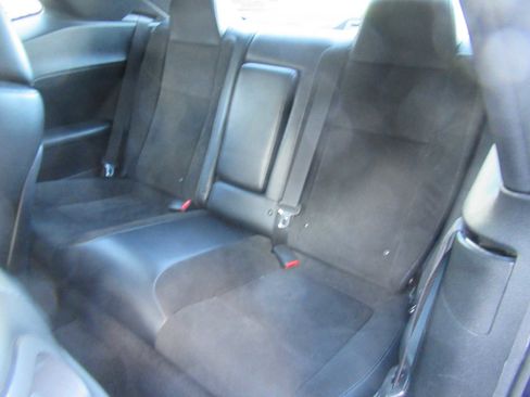 Used 2015 Dodge Challenger R/T Plus image 42
