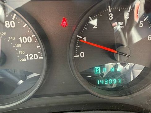 Used 2012 Jeep Compass Sport AWD/4WD image 10