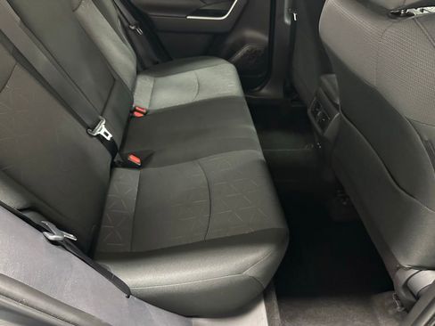 Used 2025 Toyota RAV4 XLE image 52