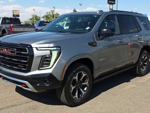 Used 2026 GMC Yukon AT4 Ultimate AWD/4WD image 4