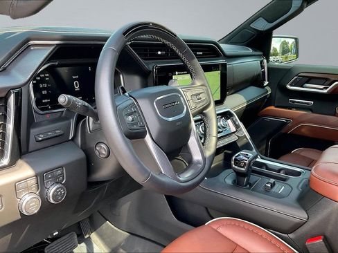 Used 2026 GMC Sierra 1500 Denali Ultimate AWD/4WD image 14