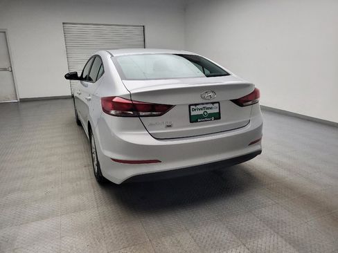Used 2018 Hyundai Elantra SE FWD image 6