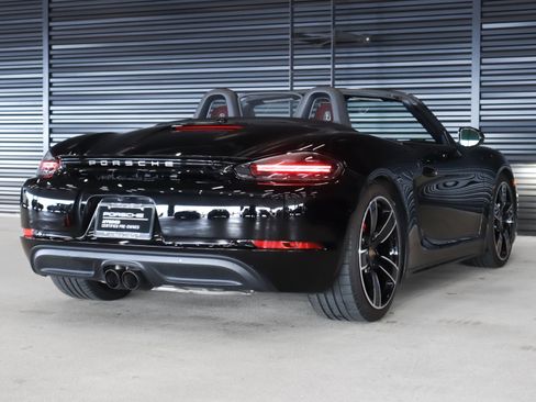 Used 2024 Porsche 718 Boxster S image 9