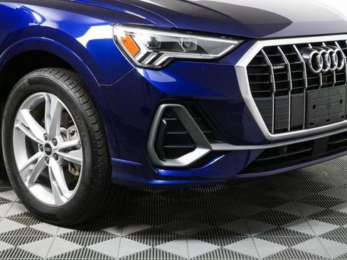 Used 2023 Audi Q3 2.0T Premium w/ Convenience Package AWD/4WD image 36