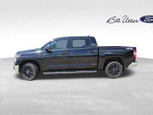 Used 2020 Toyota Tundra SR5 w/ SR5 Upgrade Package image 8