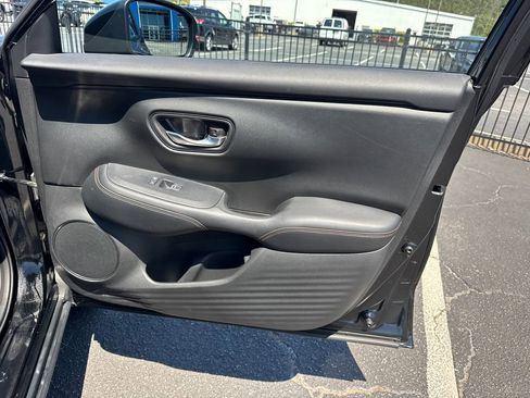 Used 2023 Honda HR-V Sport image 15