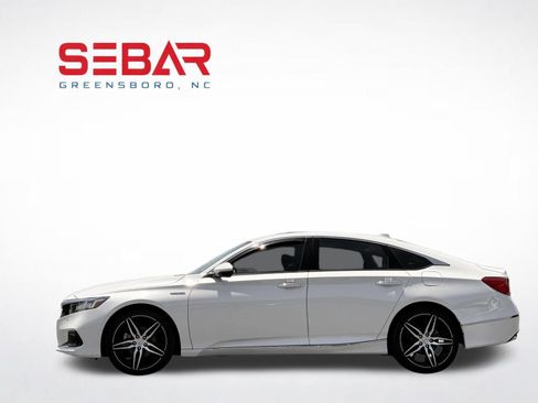Used 2021 Honda Accord Touring image 11