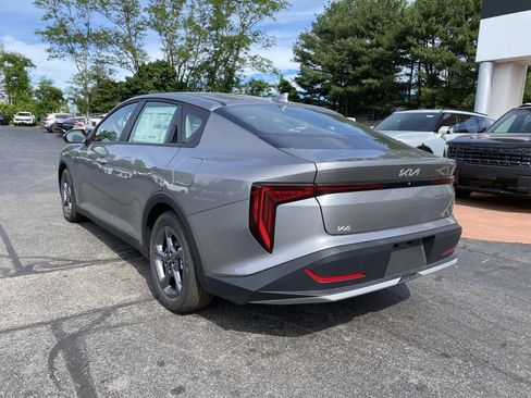 New 2026 Kia K4 FWD image 3