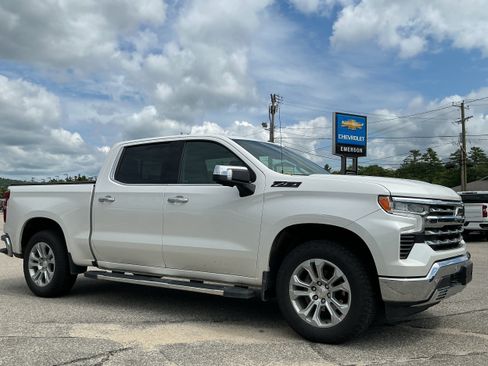 Certified 2025 Chevrolet Silverado 1500 LTZ w/ Z71 Off-Road Package AWD/4WD image 3