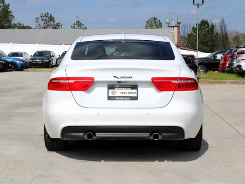 Used 2017 Jaguar XE R-Sport image 6