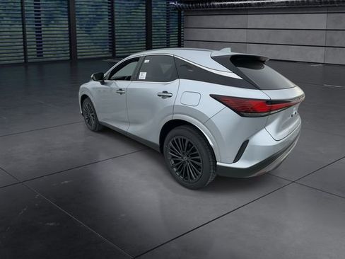 New 2026 Lexus RX 450h AWD image 6