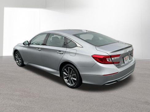 Used 2022 Honda Accord EX-L image 5
