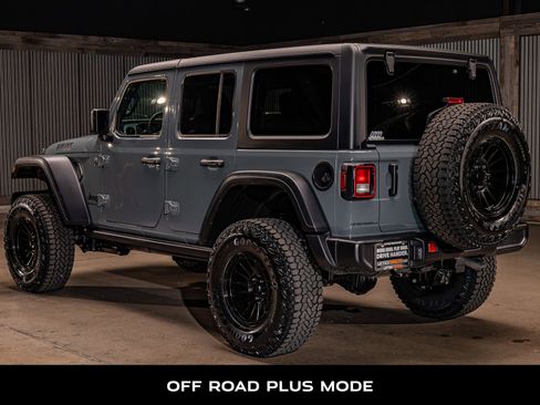Used 2024 Jeep Wrangler Willys image 7