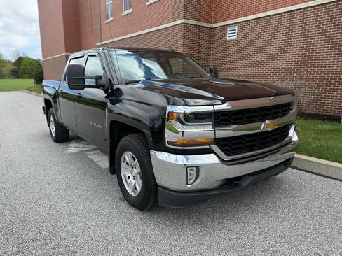 Used 2017 Chevrolet Silverado 1500 LT w/ All Star Edition AWD/4WD image 25