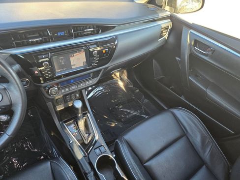 Used 2016 Toyota Corolla S Premium FWD image 23