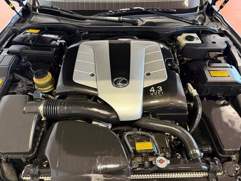 Used 2007 Lexus SC 430 Convertible RWD image 35