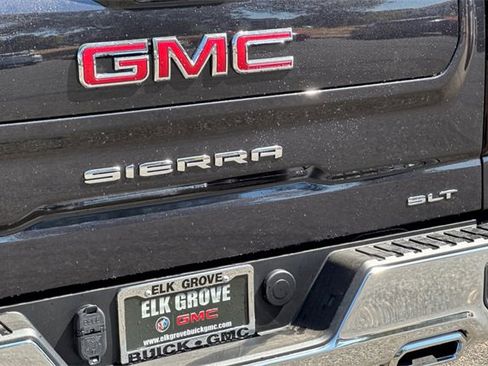 New 2026 GMC Sierra 1500 SLT w/ SLT Convenience Package image 33