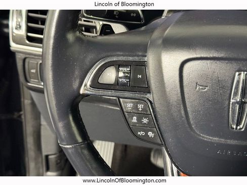 Used 2022 Lincoln Navigator Reserve image 19