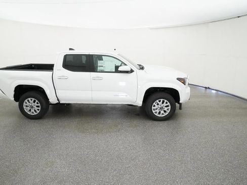 New 2025 Toyota Tacoma SR5 image 11