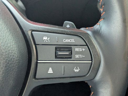 Used 2025 Honda CR-V Sport-L image 31