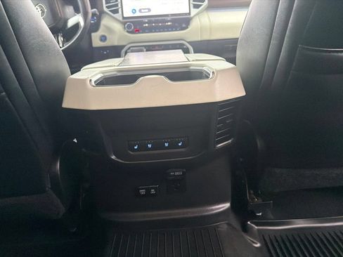 Used 2022 Toyota Tundra Capstone AWD/4WD image 14