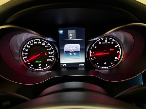 Used 2018 Mercedes-Benz GLC 63 AMG 4MATIC image 19