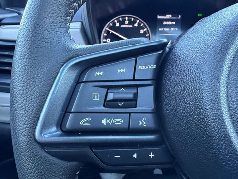 Used 2025 Subaru Forester Limited image 22